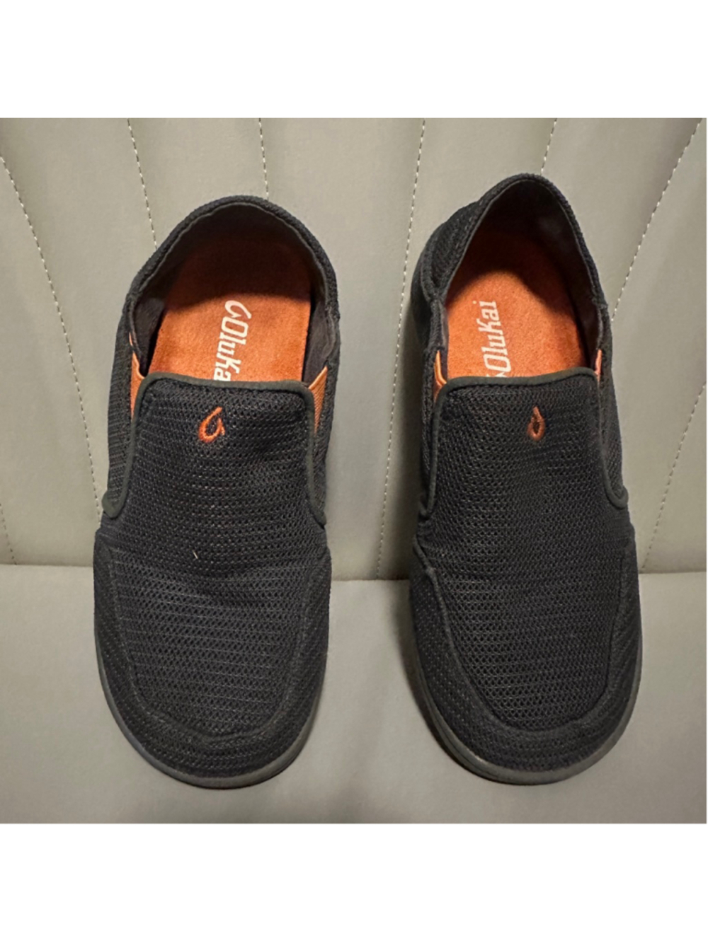 OluKai Nohea Mesh Kids Slip-On Shoes Black Orange Boys Size K1 US / EUR 33